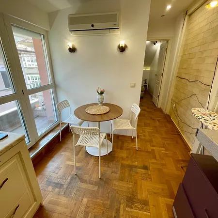 'shell' Flat In The Center * بورغاس